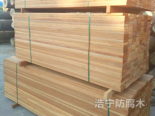 菠萝格